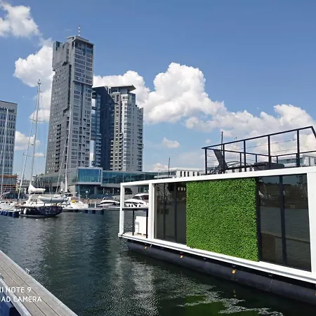 Botel Houseboat Dom Na Wodzie *