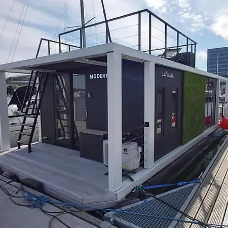 Botel Houseboat Dom Na Wodzie